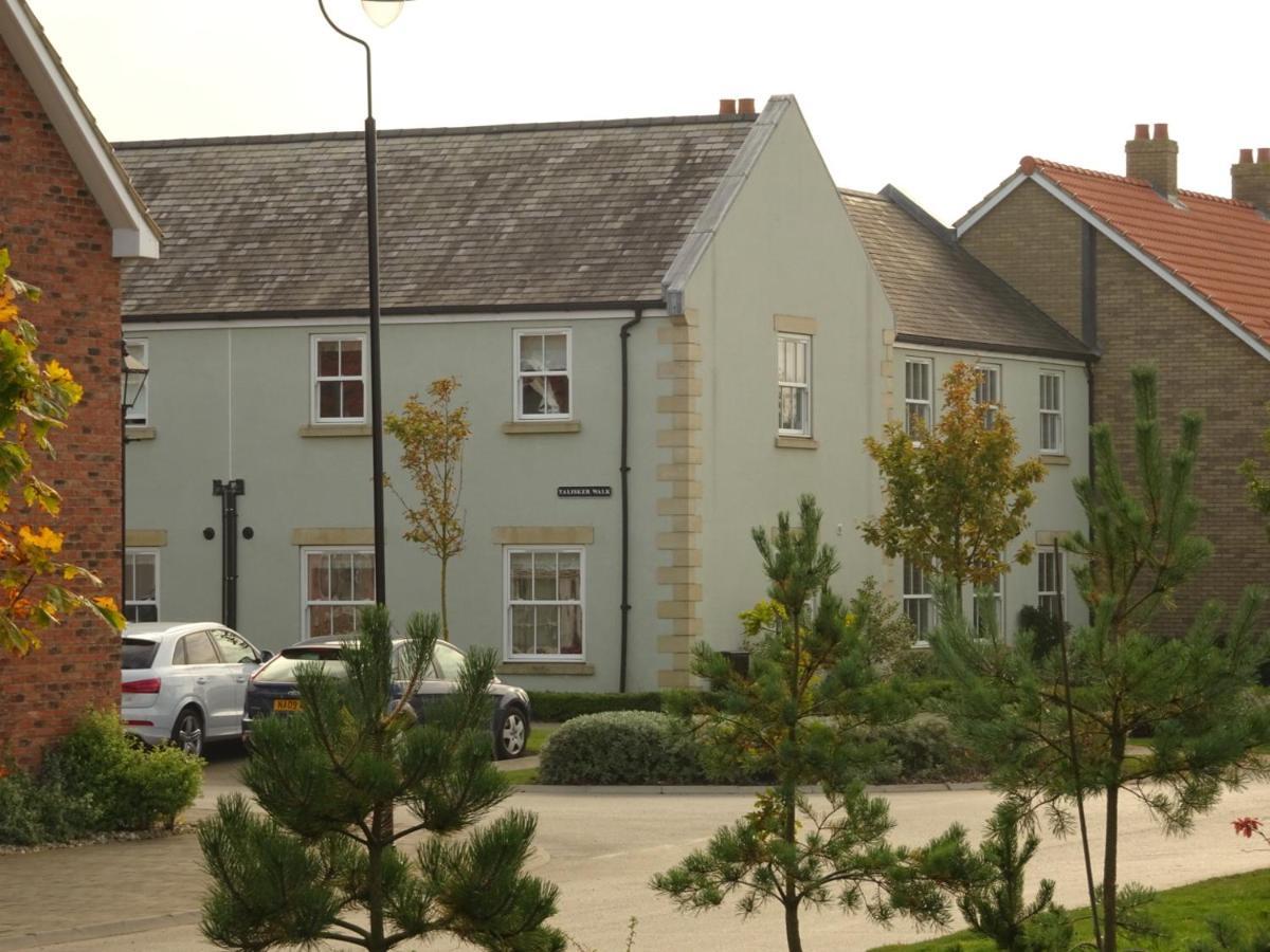 Sunrise Corner, The Bay Filey, Wi-Fi, Pets, Pool Apartment Exterior foto
